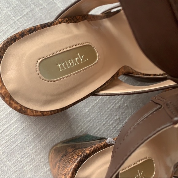 Mark Snake Embossed Ankle Booties Size 8 - Picture 4 of 6